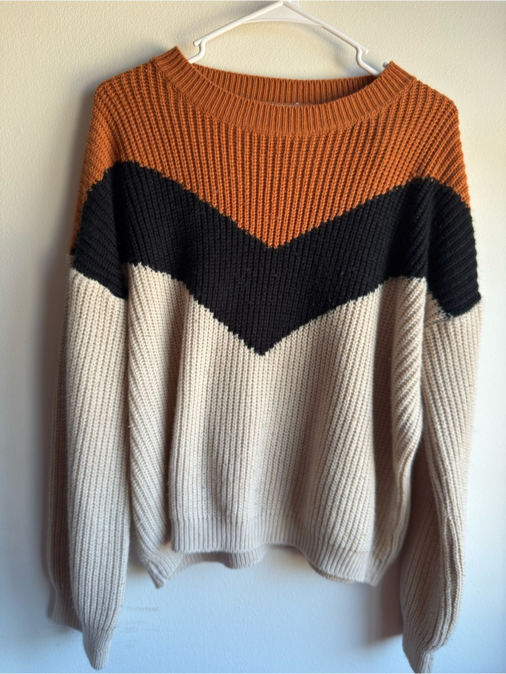 Chunky Knit Sweater Cozy Fall Tan Black Orange Size L Chevron Colorblock